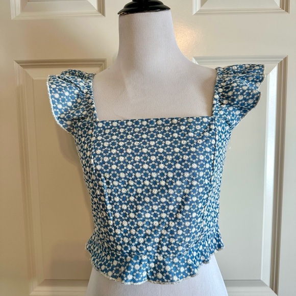 KIRIOUS LOS ANGELES Tops - Blue Floral Ruffle Sleeve Top